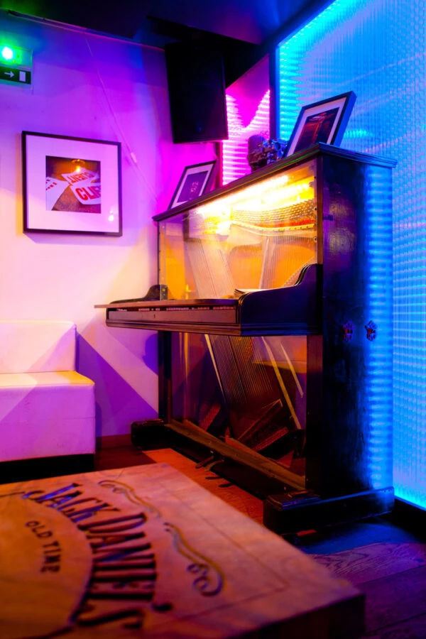 Elastic Bar - Présentation de lieux - Photographe de décoration d'intérieur
