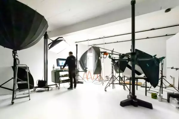 Studio de photographie publicitaire à Strasbourg - VISUAL EXPAND