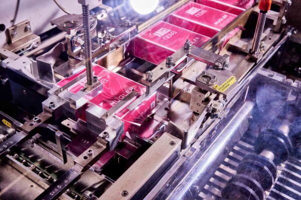 Cosmeurop - Superga Beauty - Site de fabrication Strasbourg - Reportage industriel